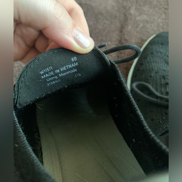 Coke Haan Women’s 2.Zerogrand Stitchlite Wingtip Oxford Sneaker Black - Size 6B - Picture 14 of 14